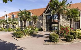 Hotel Les Suites - Domaine De Crecy